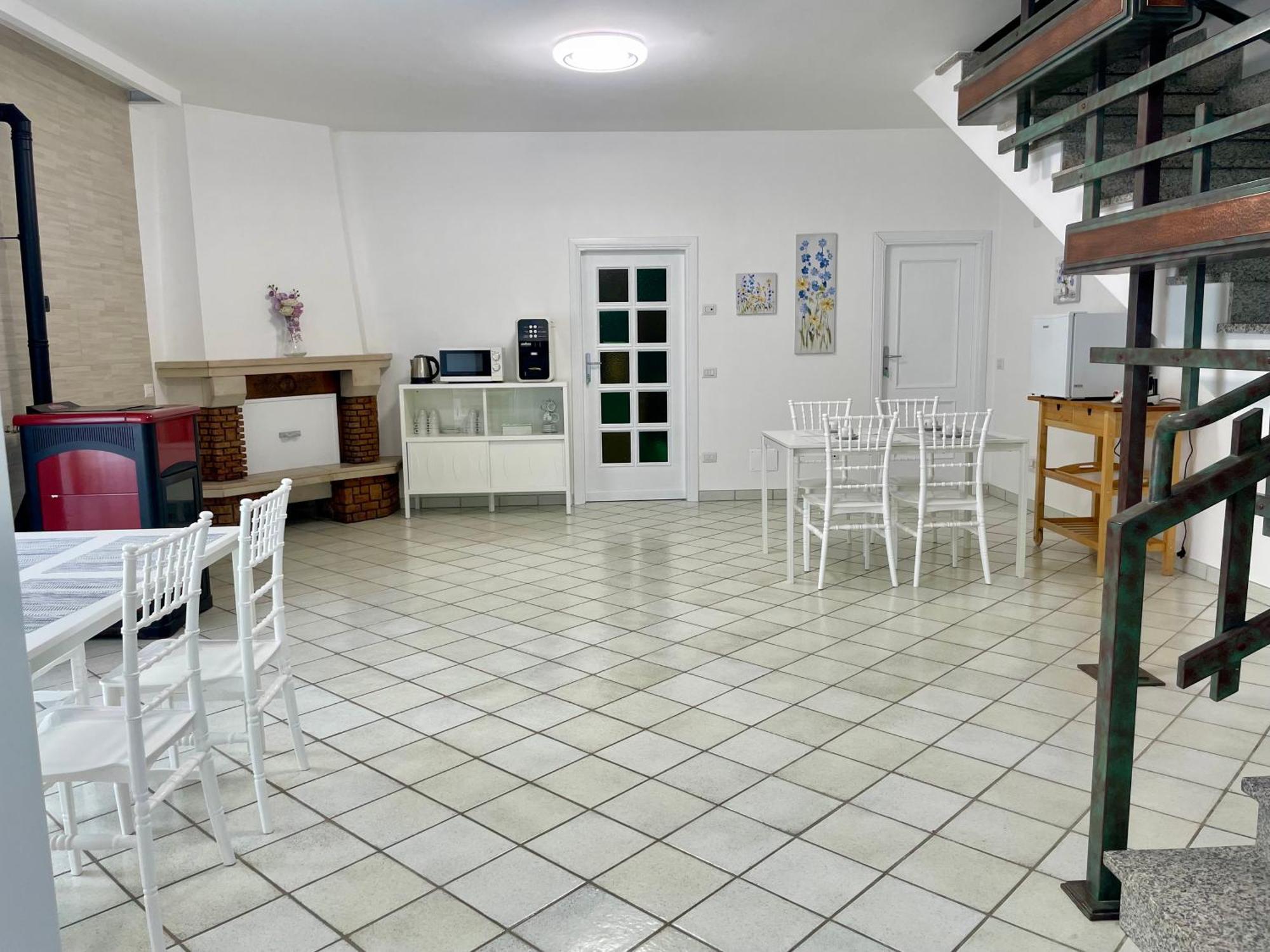B & B Casal Pereto วัลมนโตเน ภายนอก รูปภาพ
